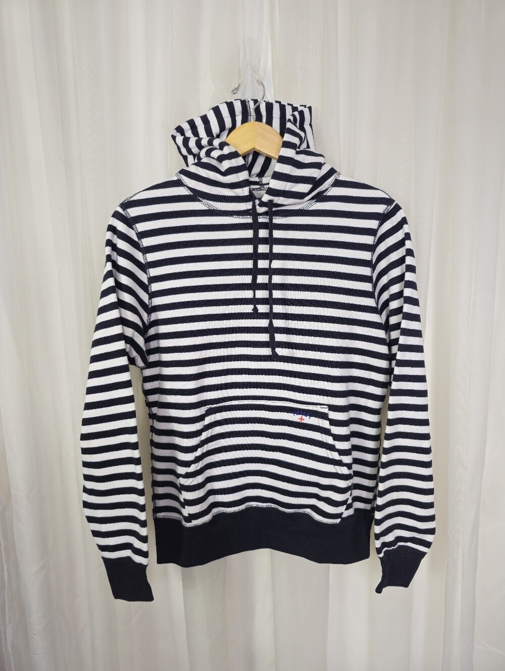 Noah NY Black & White Striped Knit Pullover Hoodie Small